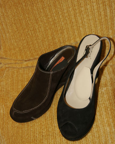 Clogs with Instant Arches